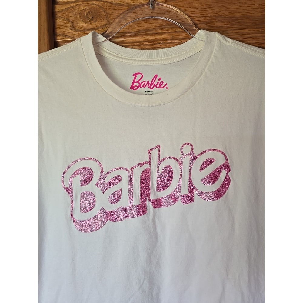 Barbie Sparkle Pink Graphic Logo T Shirt‎ Women's L